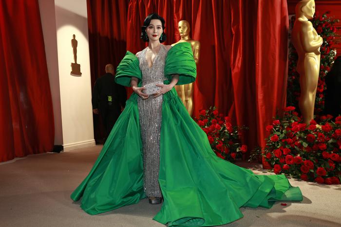 5 ярких тенденций с красной дорожки церемонии вручения премии "Оскар"