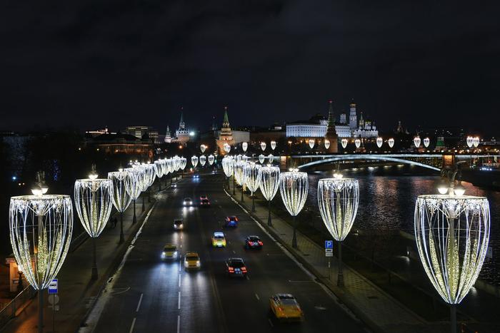 Александр Козлов: Использование светодиодных ламп позволяет экономить ресурсы городского бюджета Москвы