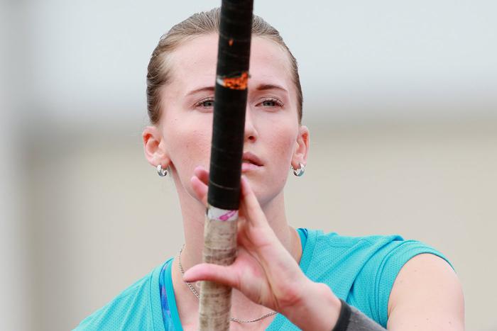 "Я уже стала пессимисткой. Всему есть предел": интервью с легкоатлеткой Анжеликой Сидоровой