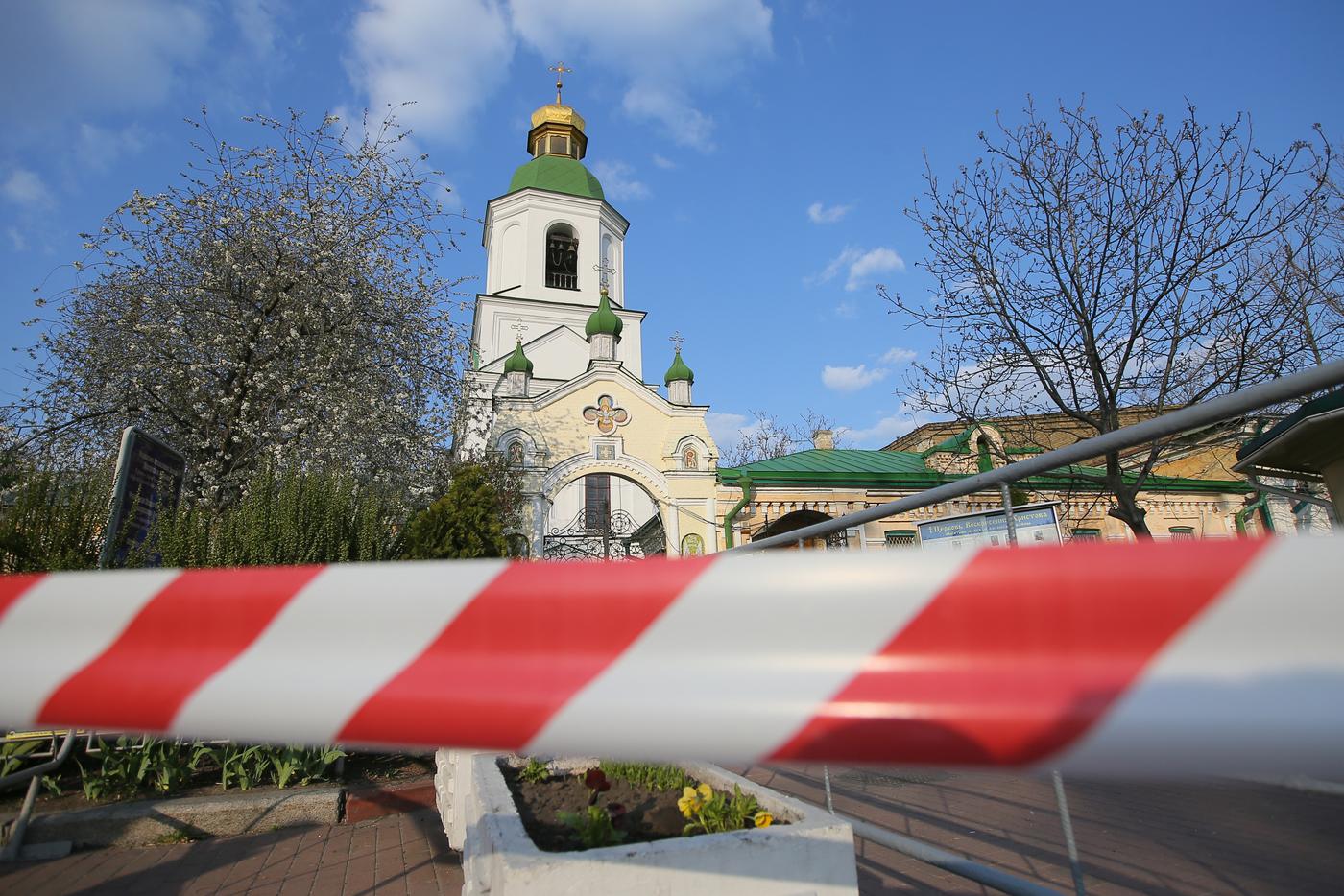 В Кремле обеспокоены требованиями для монахов покинуть Киево-Печерскую лавру