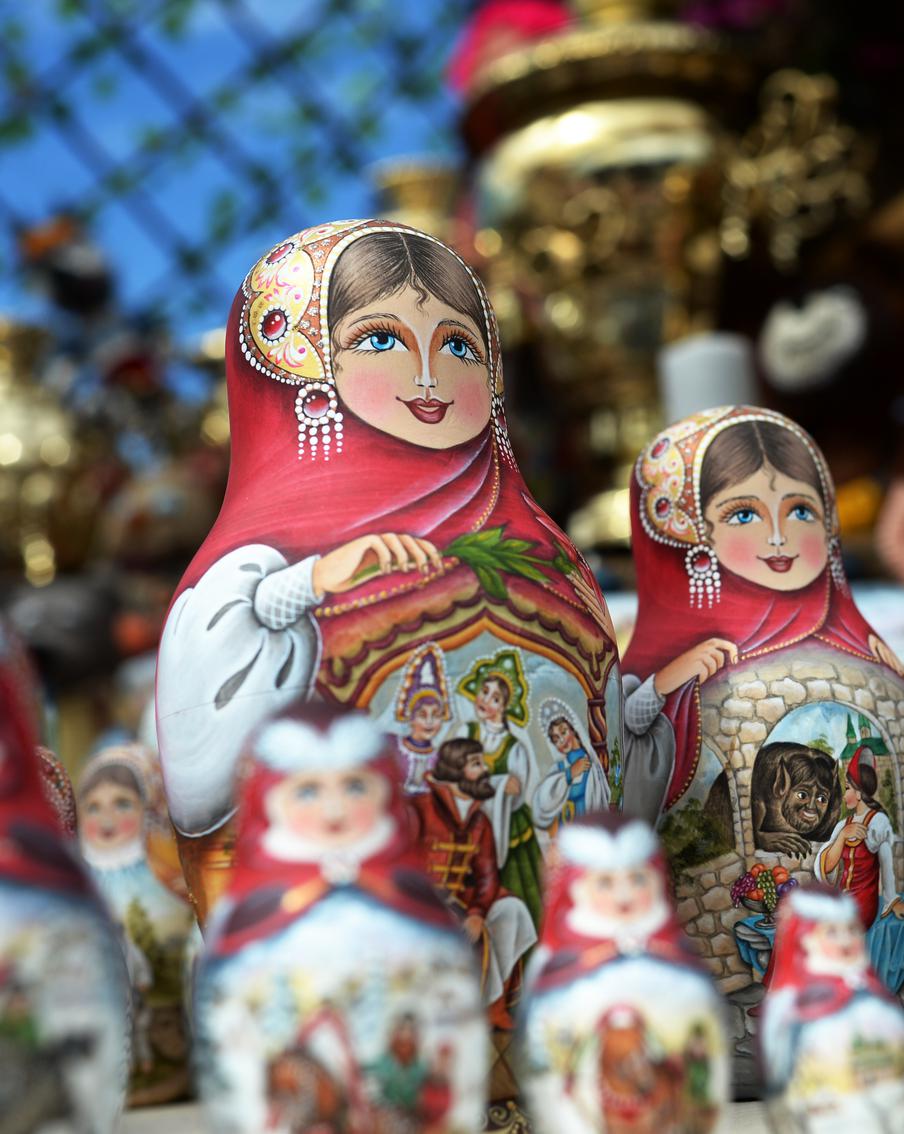 Развенчиваем самые известные мифы о матрёшке и раскрываем имя её настоящего "отца"