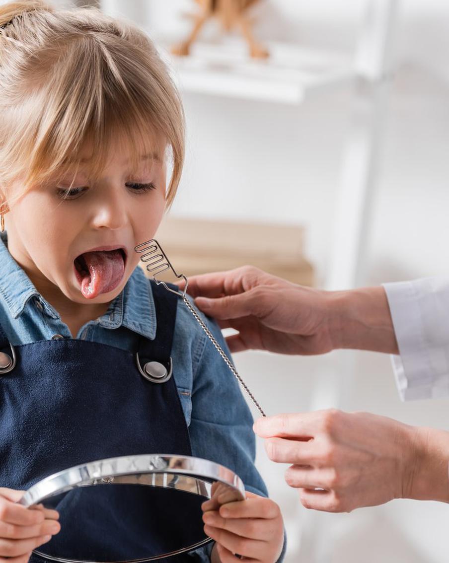 Ко встрече с логопедом родителю стоит подготовиться. Тогда она пройдёт без лишних проблем.