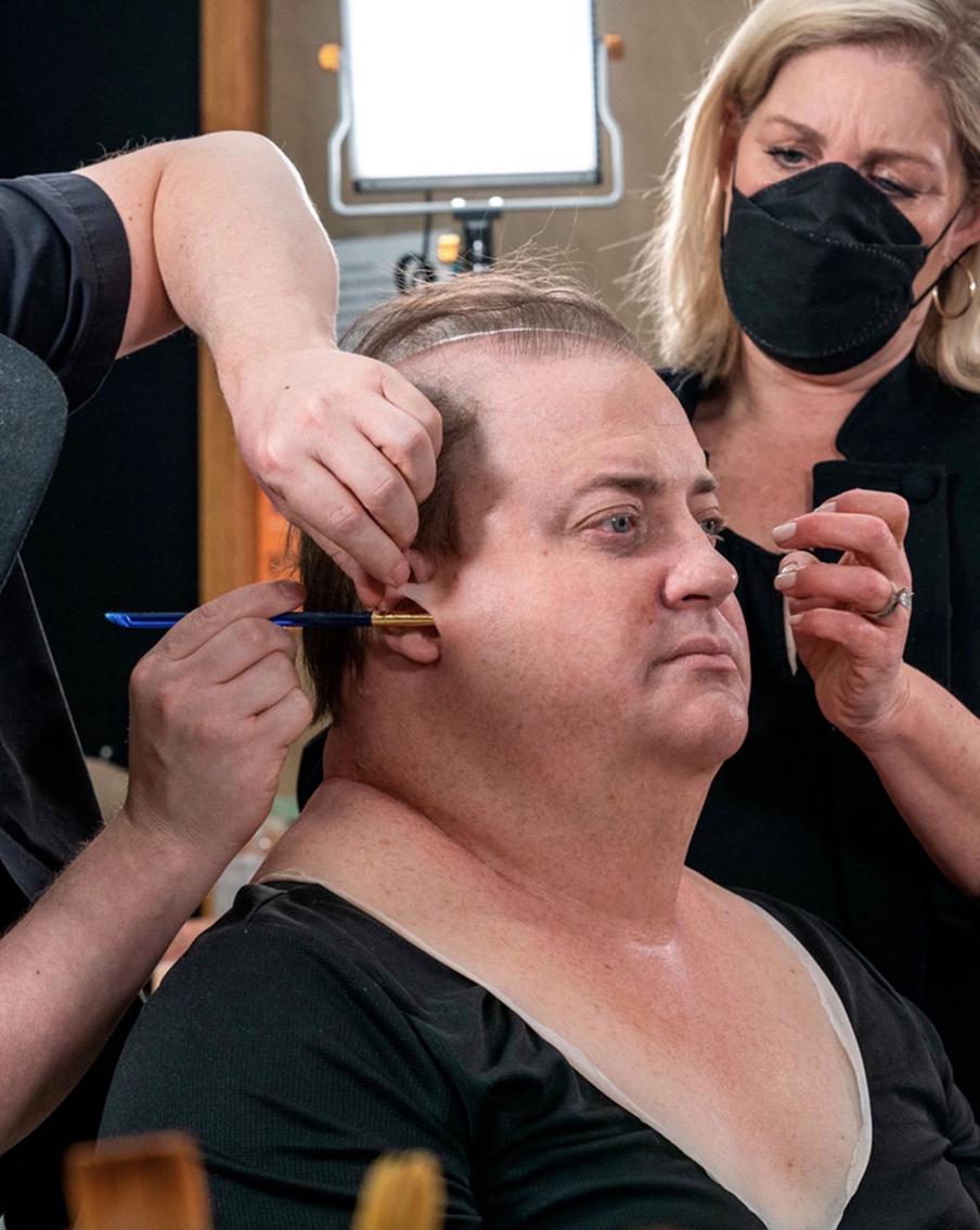 В "Ките" лучший актёр по версии "Оскара" Брендан Фрейзер носил костюм из "человеческой кожи" и бобов