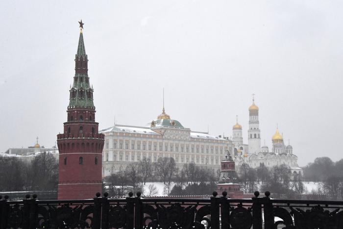 СМИ сообщили о начале переговоров президентов Владимира Путина и Башара Асада