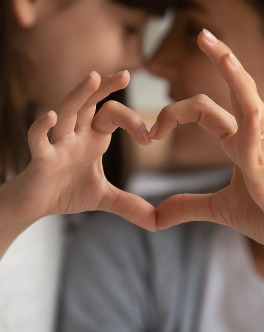 Никогда так не говорите: какие фразы родителям не стоит озвучивать детям