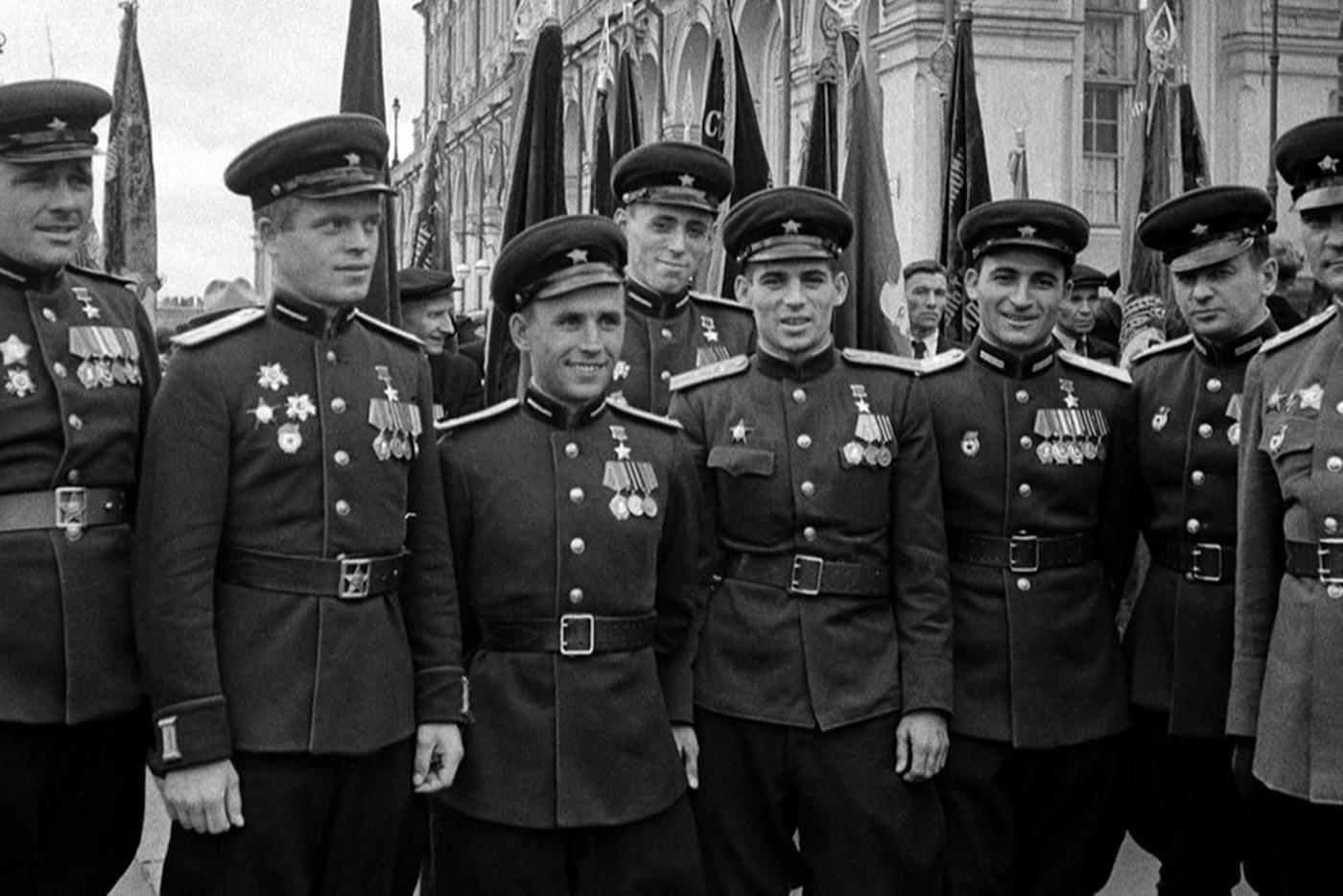 Собянин: Проект «Неизвестный герой» помогает найти утраченные имена участников ВОВ