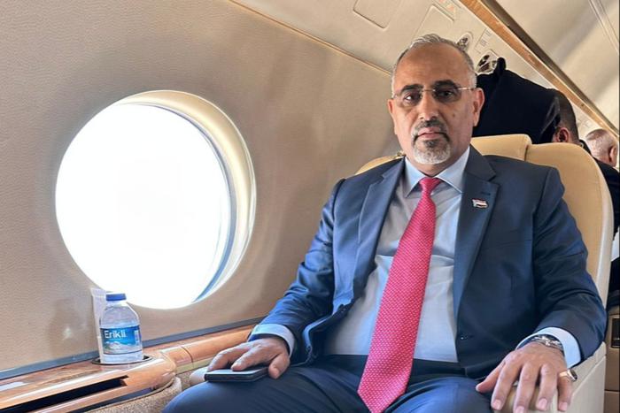 Руководитель Южного Йемена отправился с визитом в Москву