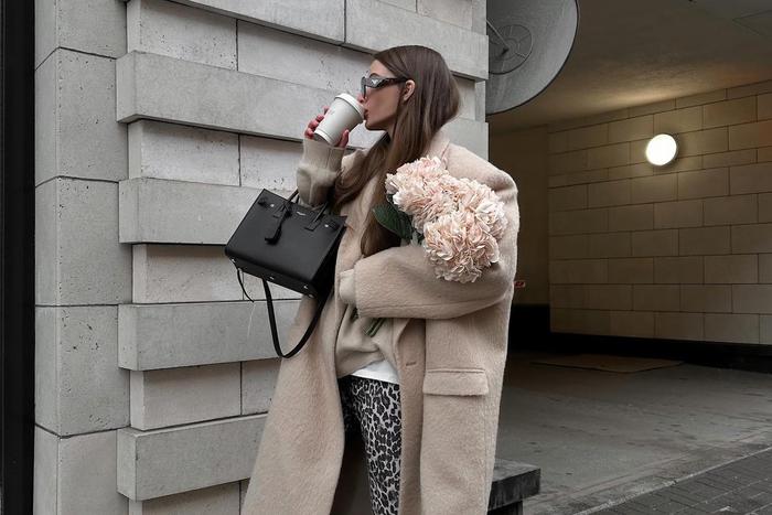 Вместе со стилистом выбираем пальто на весну. А также разбираемся, с чем его лучше носить