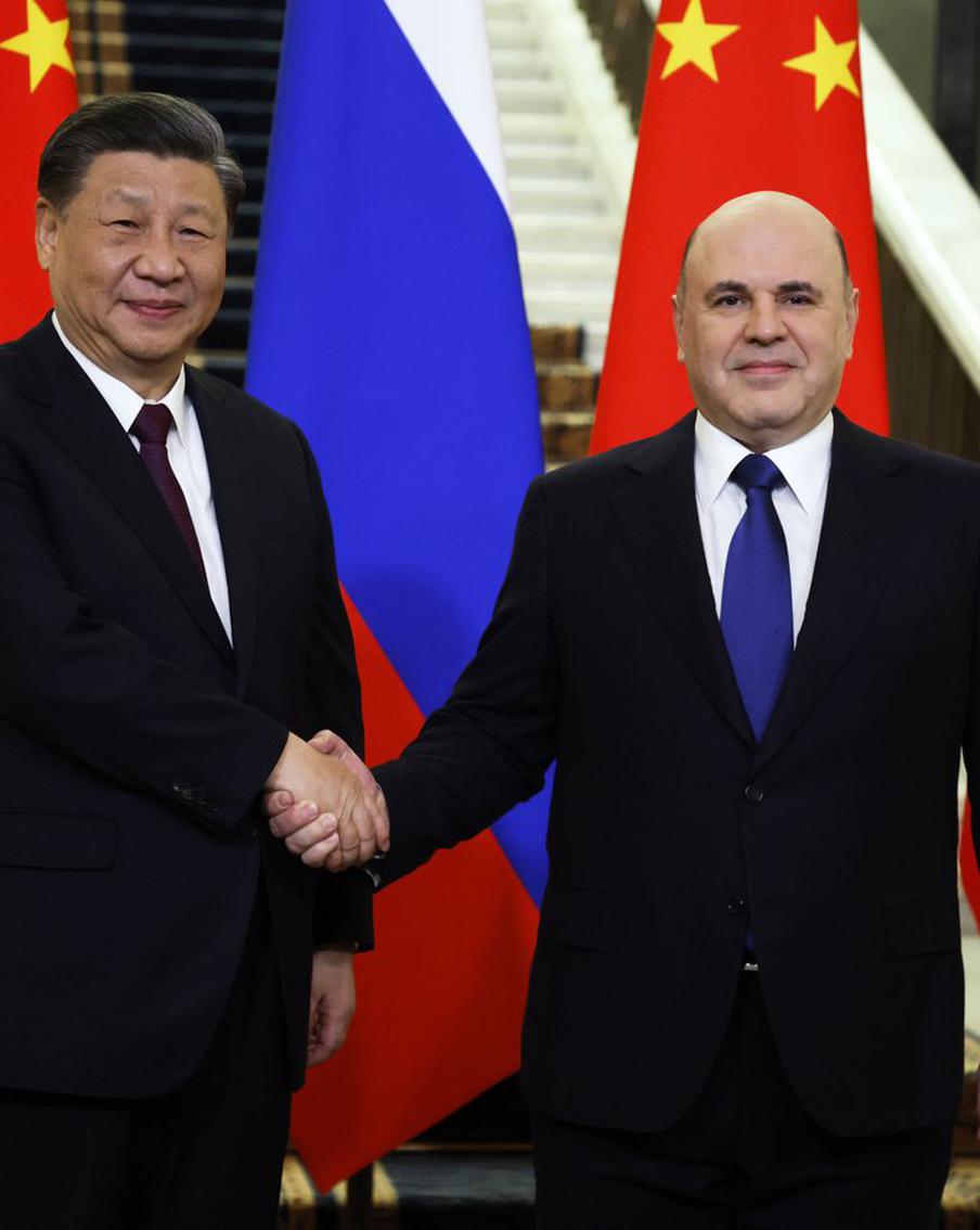 Глава КНР Си Цзиньпин встретился с премьер-министром РФ Мишустиным