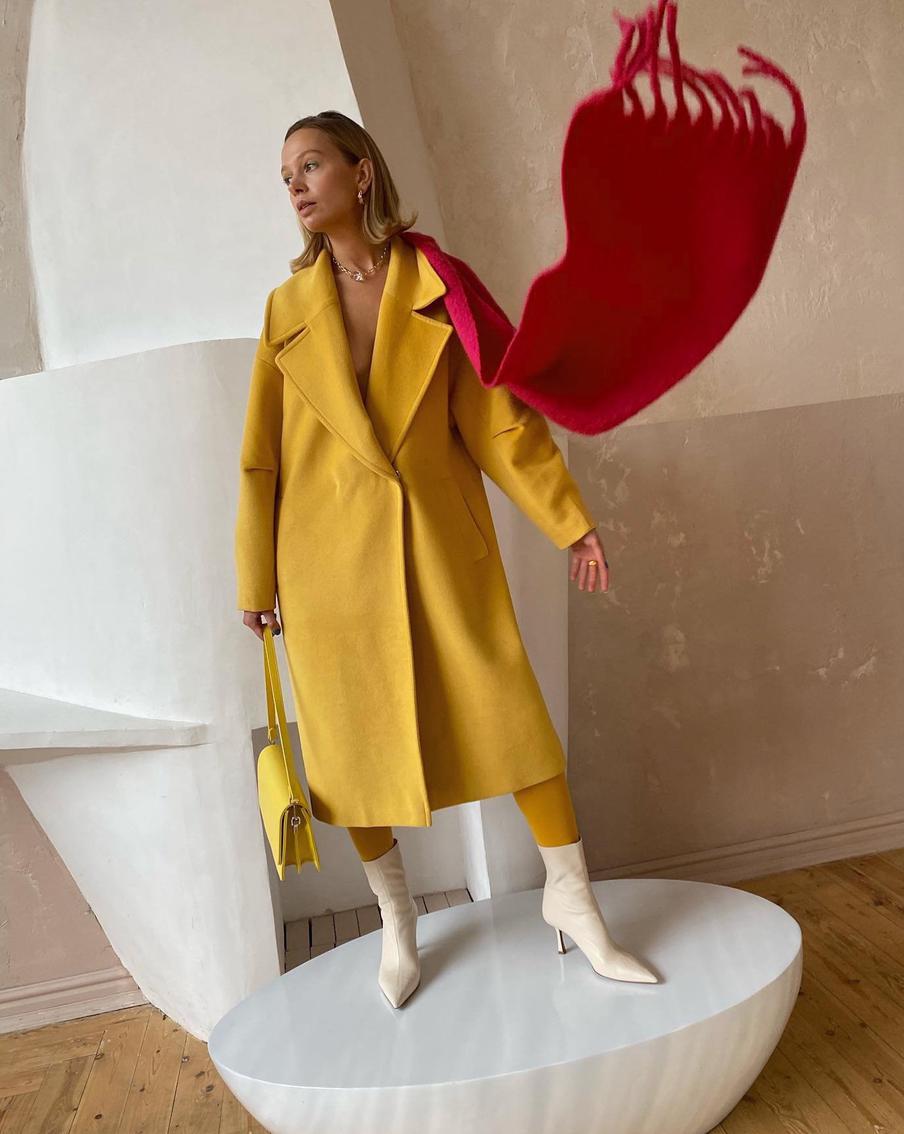 Красный + жёлтый.