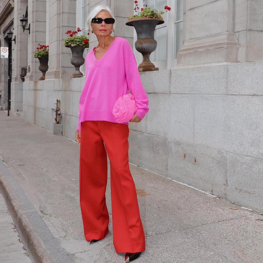 Розовый + красный.