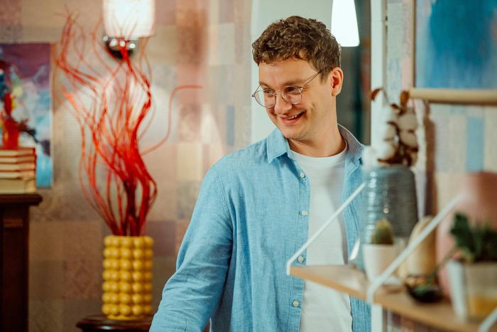 Проблемы многодетного физика. Главный герой "Папиных дочек" рассказал о роли и о себе