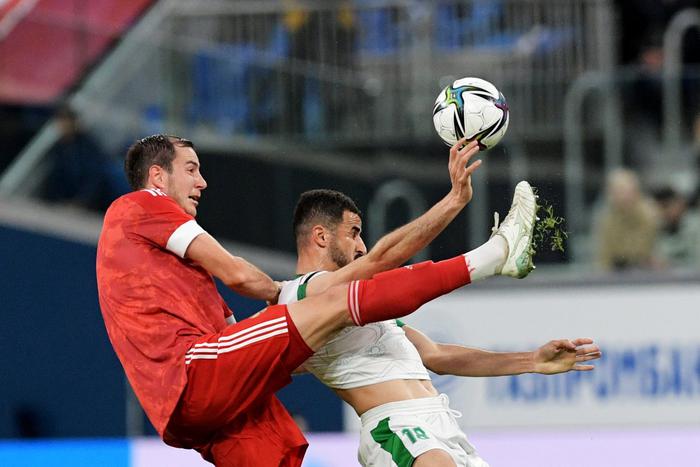 После ничьей с Ираном наша сборная обыграла Ирак: матч в Санкт-Петербурге завершился со счётом 2:0