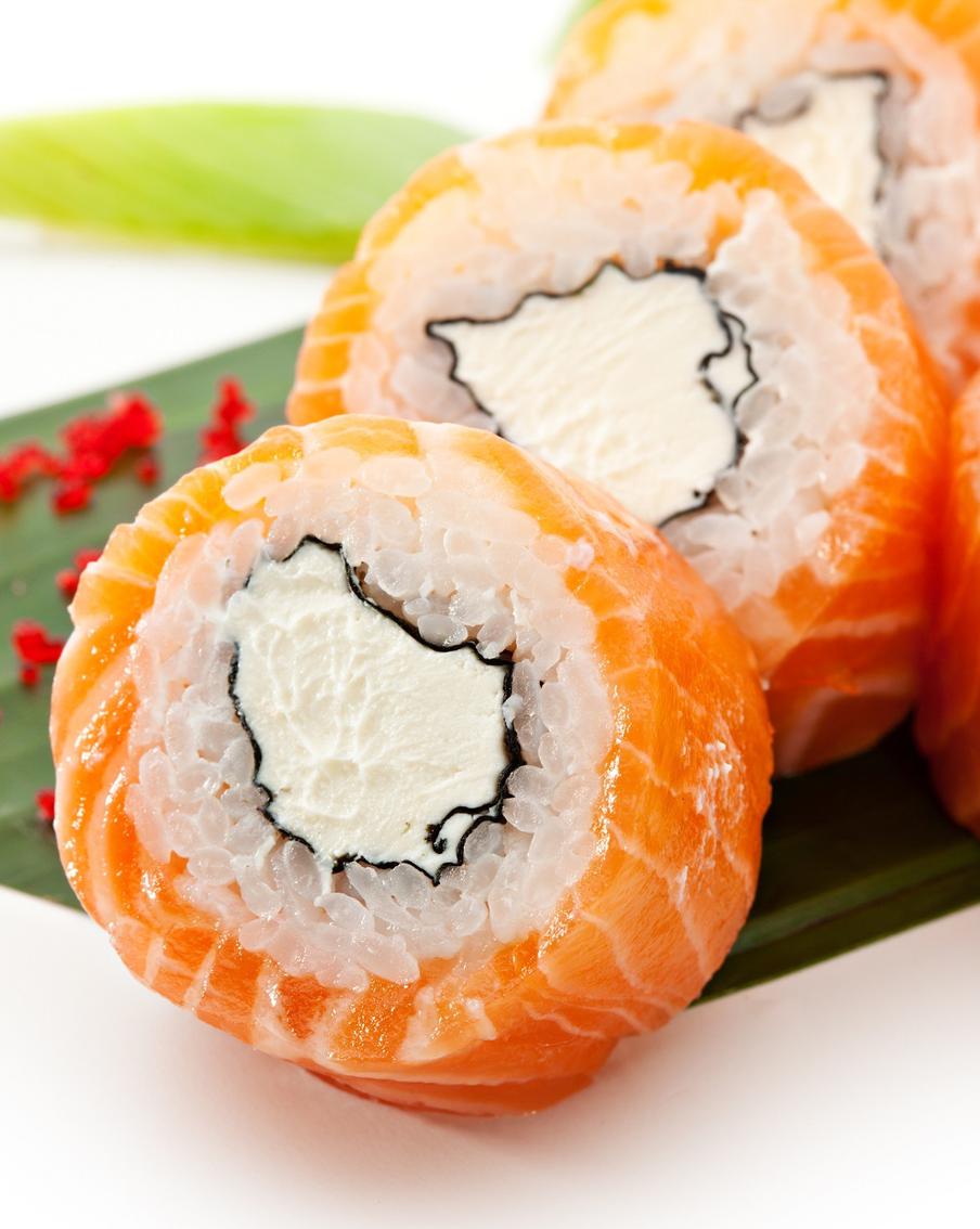 Выявлено, что любителям роллов "Филадельфия" грозит заражение кишечной палочкой