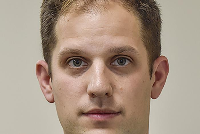 Журналист  The Wall Street Journal был задержан ФСБ