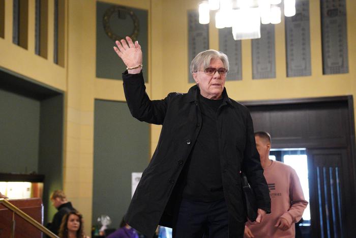 Президент России поздравил с юбилеем народного артиста Збруева