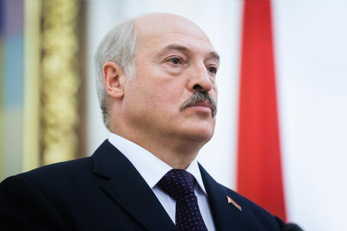 Президент Белоруссии Лукашенко призвал к перемирию на Украине