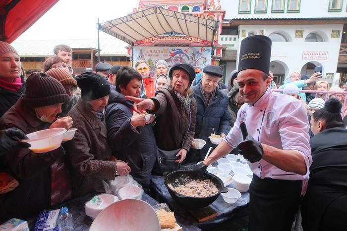 В Кремле в Измайлово прошёл фестиваль "постной еды": репортёр Metro попробовала "еду без мяса"