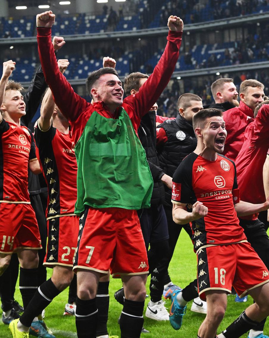 Клуб из Тольятти творит одну сенсацию за другой: "Акрон" поочерёдно обыграл три московские команды РПЛ