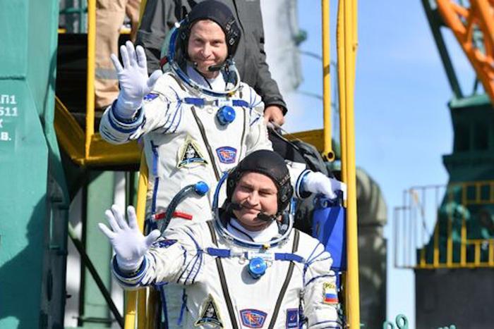 Плеер оказался свидетелем катастрофы. IPod стал жертвой страшной аварии в космосе