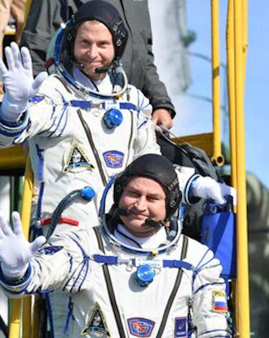 Плеер оказался свидетелем катастрофы. IPod стал жертвой страшной аварии в космосе