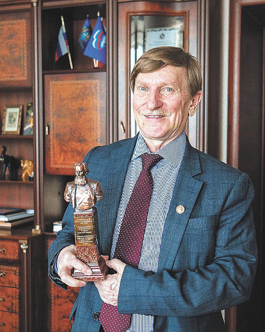 Правнук Циолковского Сергей Самбуров рассказал про прадеда и космический подарок на 71 год