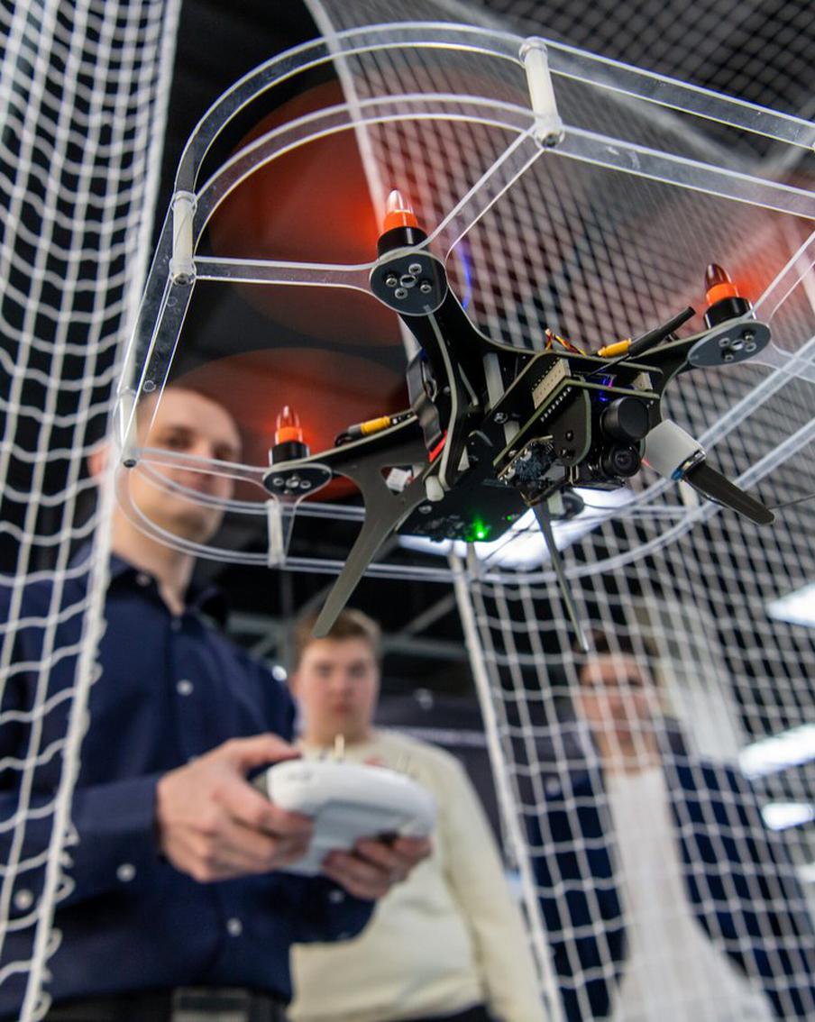 Собянин рассказал о развитии сети детских технопарков в Москве