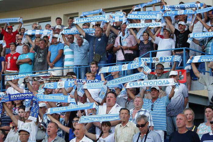 Крымские футбольные клубы всё ближе к России: 4 команды хотят допустить до турниров под эгидой РФС