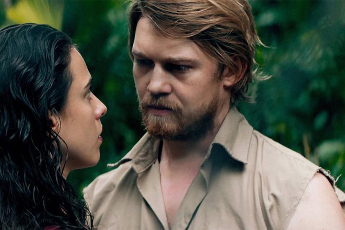 Драма Клер Дени "Звёзды в полдень": как действие романа Дэниса Джонсона из 80-х годов перенесли в наше время