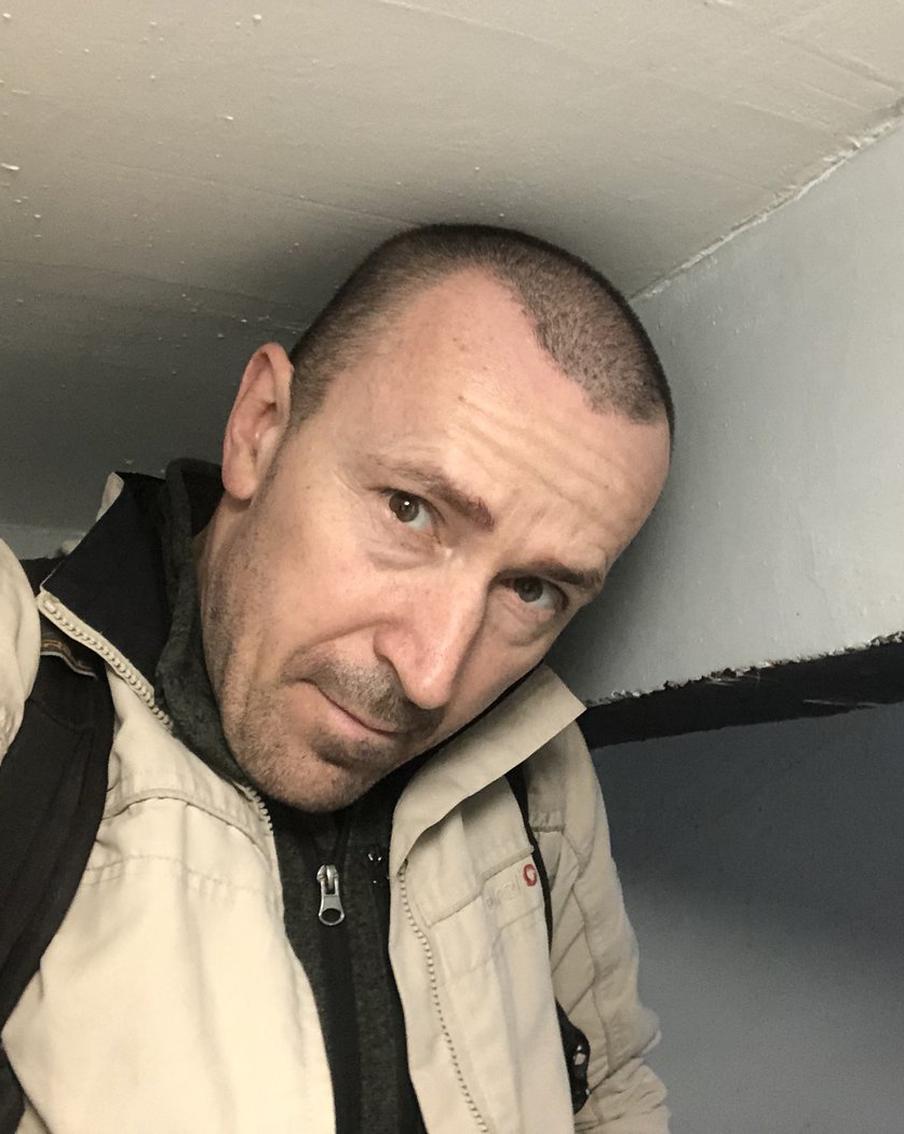 Бывшее бомбоубежище с видом на теплотрассу. В Москве продают квартиру площадью 6,5 квадратов