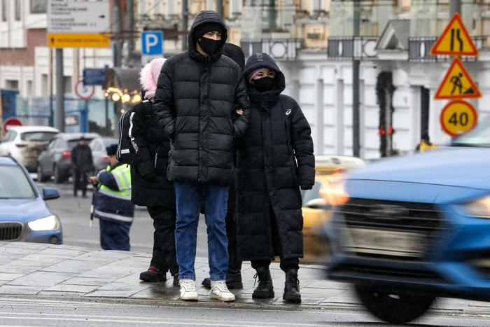 На выходных снова похолодает. В Подмосковье и вовсе стоит ожидать заморозков