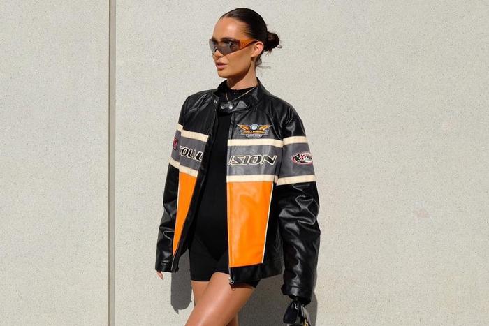 Выкидываем косуху и носим яркую мотоциклетную куртку