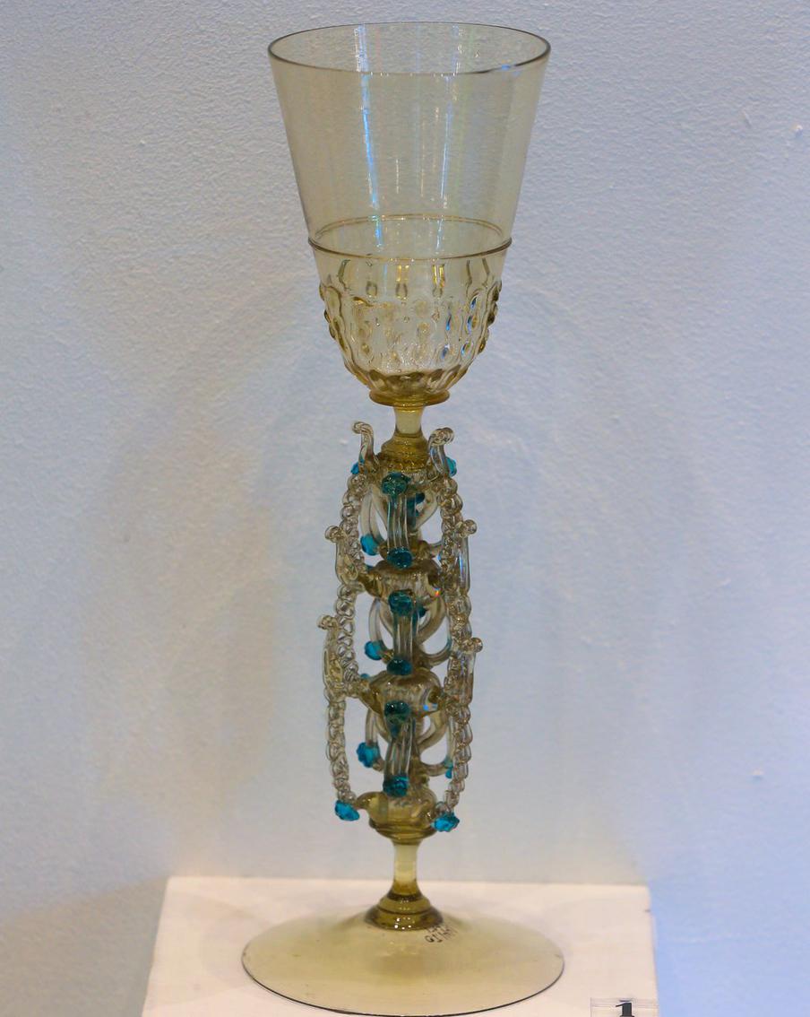 Бокал из венецианского стекла.