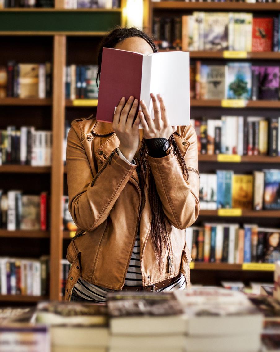 Доля книжной продукции в России упала на 10%