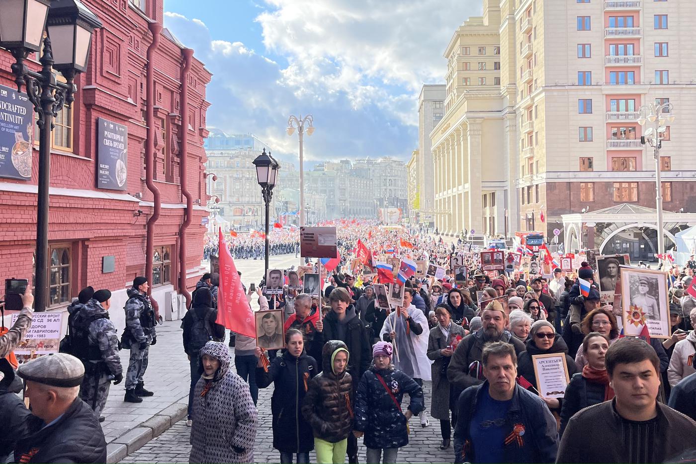 В этом году ежегодное шествие акции "Бессмертный полк" не будет проведено