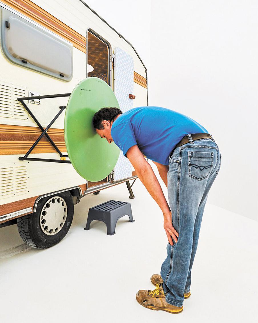 Скульптура Эрвина Вурма.