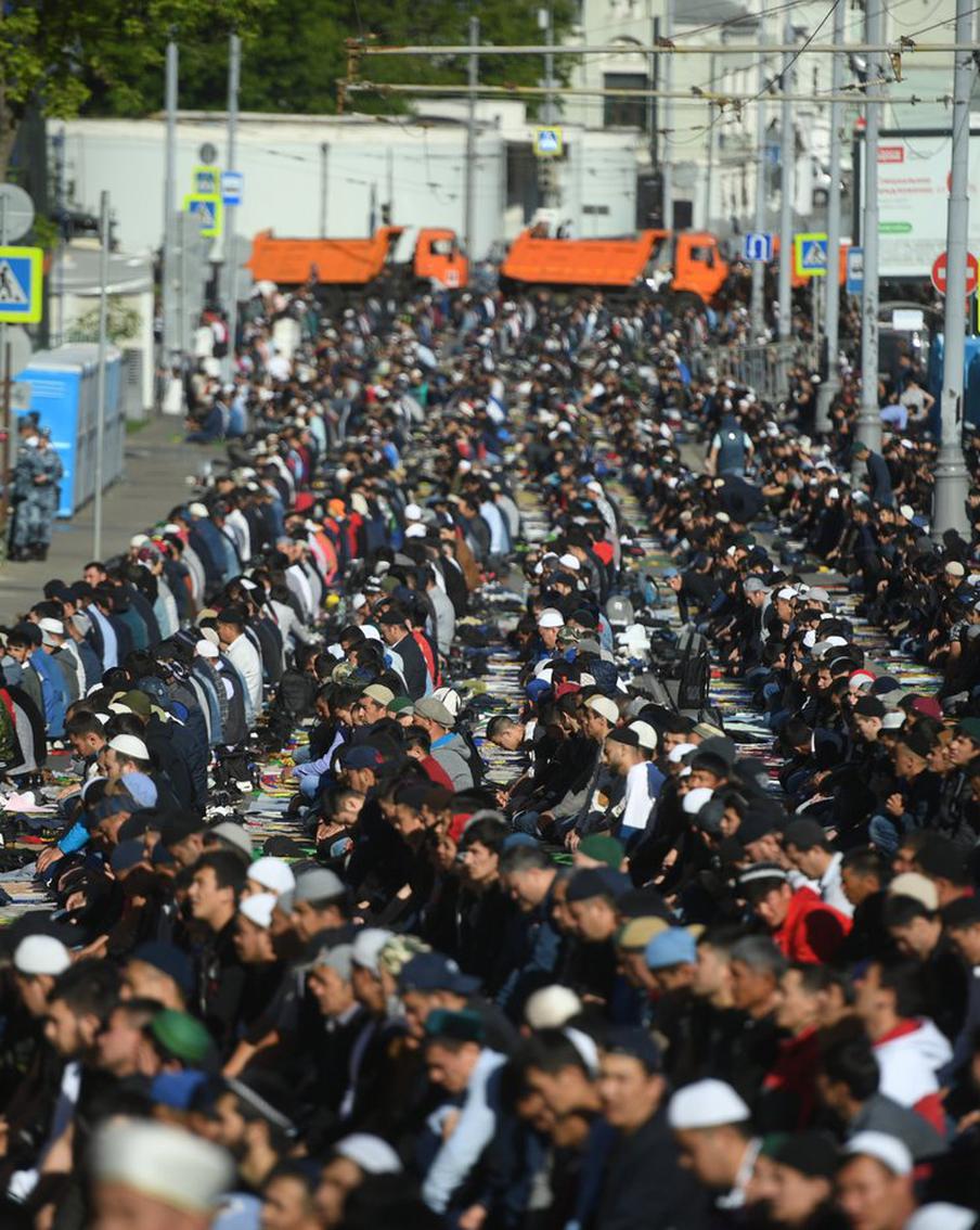 В Москве перекрыли часть улиц из-за празднования Ид-аль-Фитра