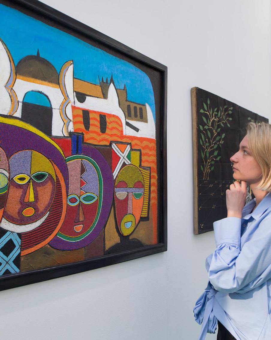 Что такое современное искусство в Нигерии и с чем его едят – узнала репортёр Metro на ярмарке антиквариата и других шедевров