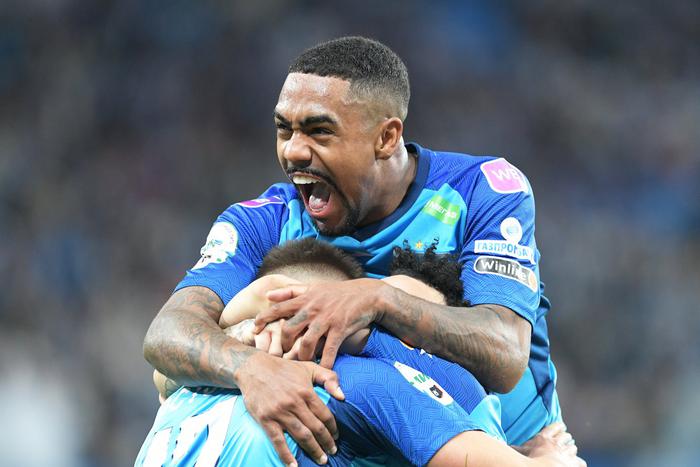 "Зенит" без пяти минут чемпион: предварительные итоги 24-го тура РПЛ