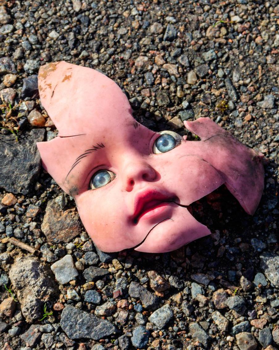 Тело новорождённого со множественными ранениями нашли в московской электричке