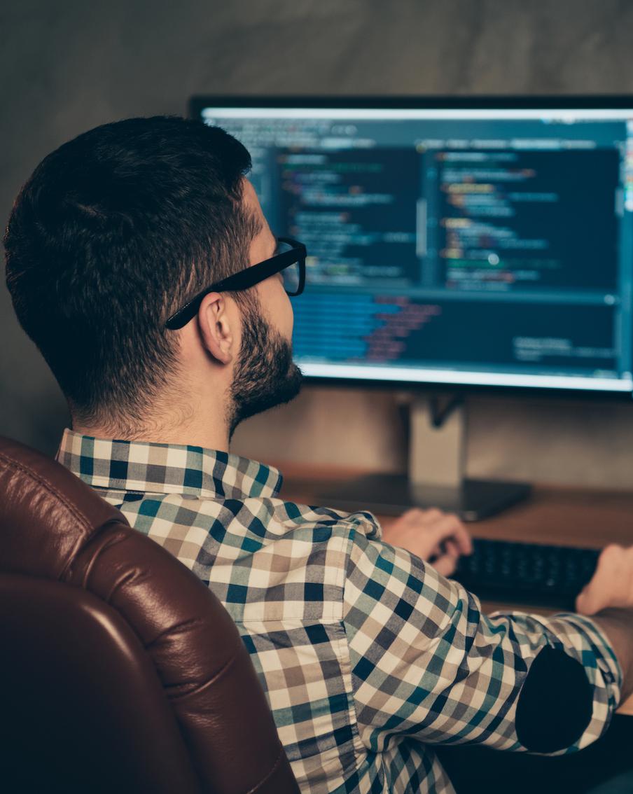 Налог для работающих за границей россиян могут повысить