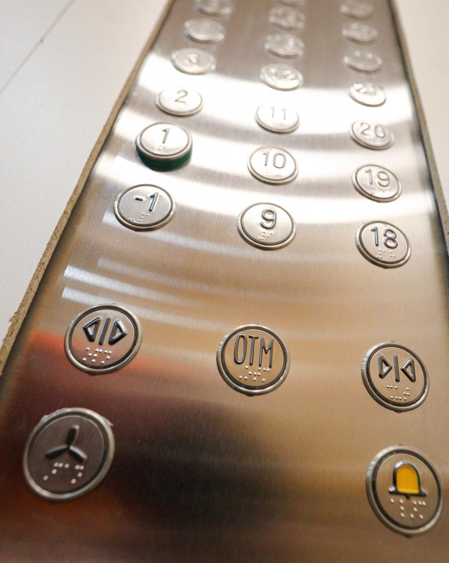 Собянин присвоил статус промкомплекса заводу лифтового оборудования "МЭЛ"