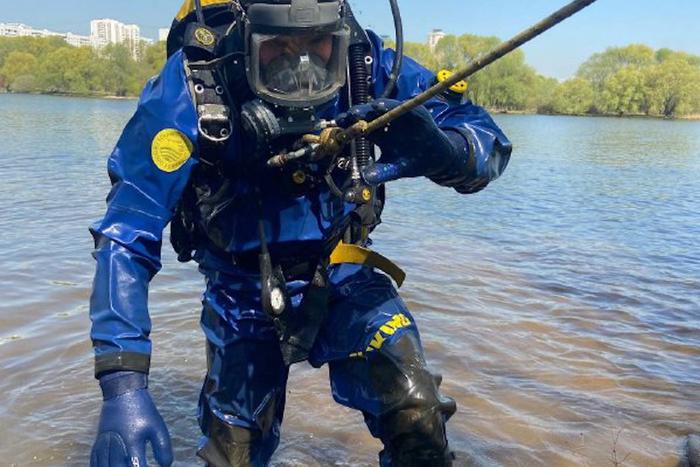 Квадрокоптеры, смартфоны и не только... Что находят на дне столичных водоёмов