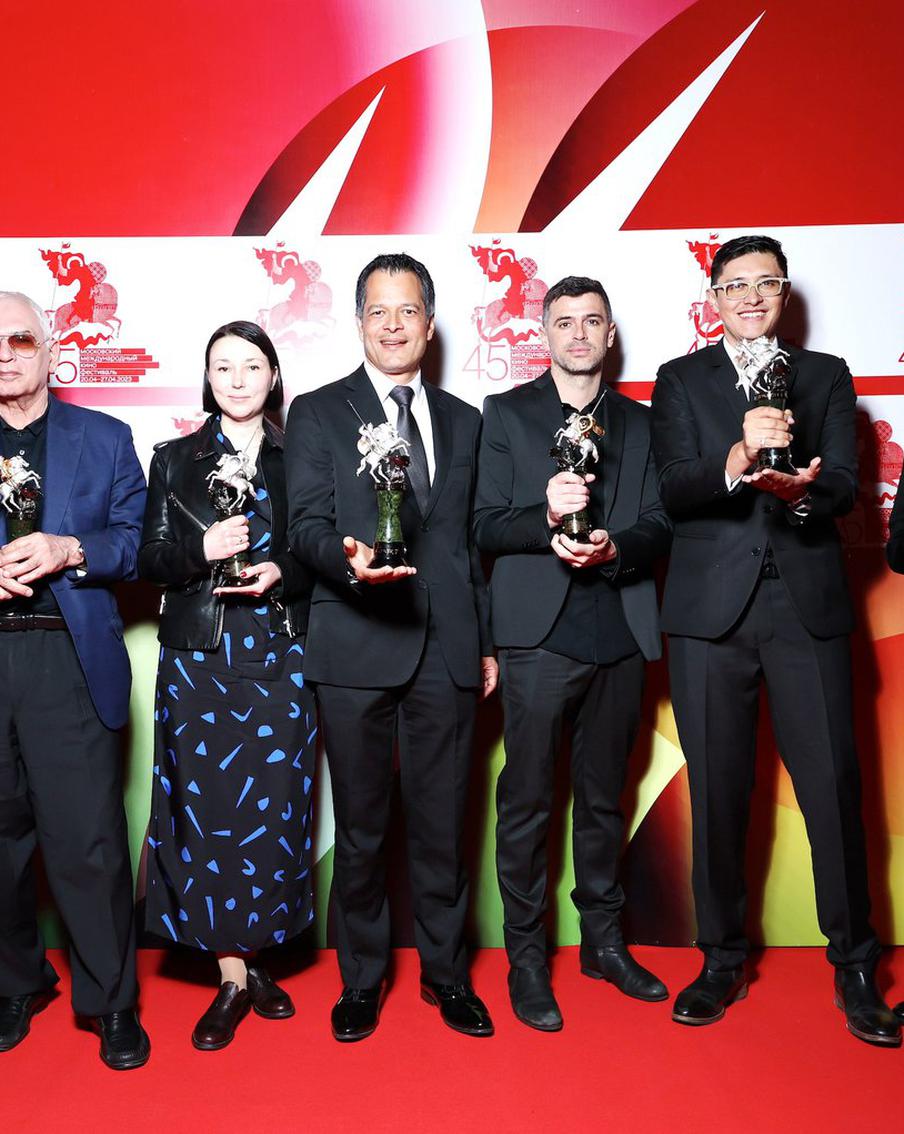 "Золото" – за океан, "серебро" остаётся на родине. На Московском международном кинофестивале подвели итоги