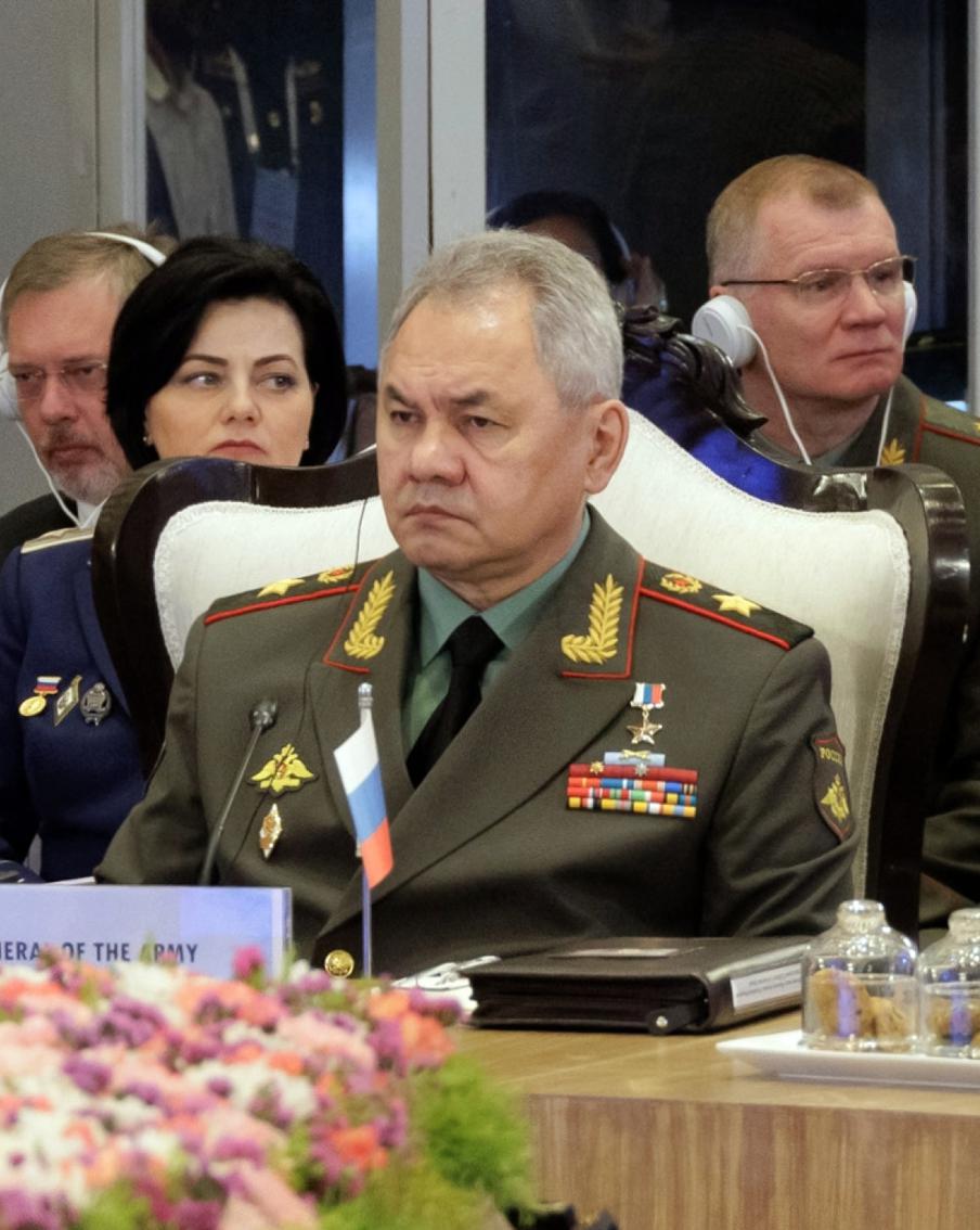 Министр обороны РФ Шойгу выступил на совещании министров обороны стран ШОС
