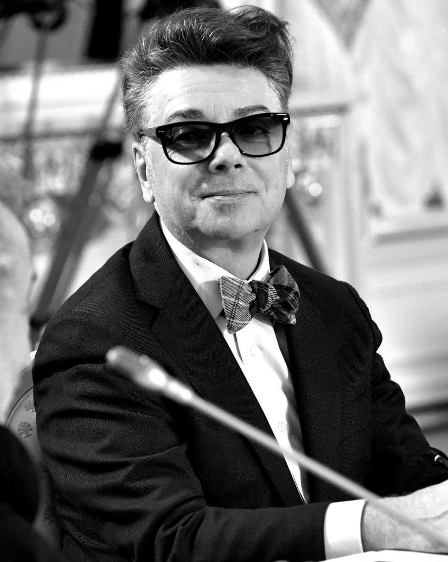 Умер известный российский модельер Валентин Юдашкин