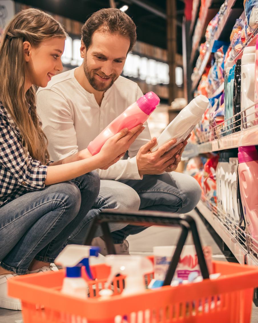 Своё на видном месте: власти придумали, как продвинуть промтовары в магазинах