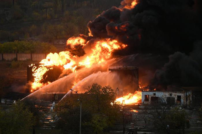Власти опровергли сообщения об эвакуации жителей в Краснодарском крае из-за пожара