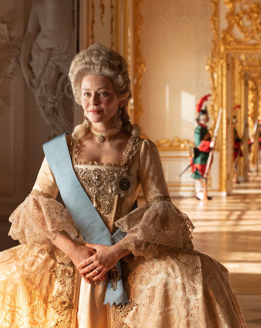 С корабля на бал. Пересильд считает наряды Елизаветы I удобнее скафандра