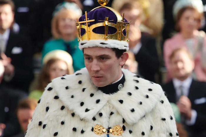 "Мне нравилось представлять его в образе черепахи". Что помогало актёрам играть Чарльза (Карла III) в кино